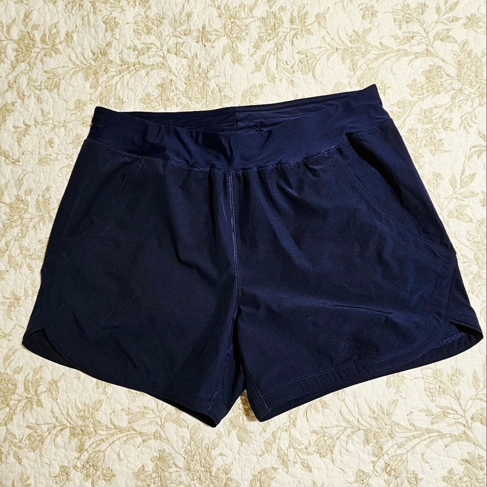 Lands' End Women's Athletic Shorts in Navy